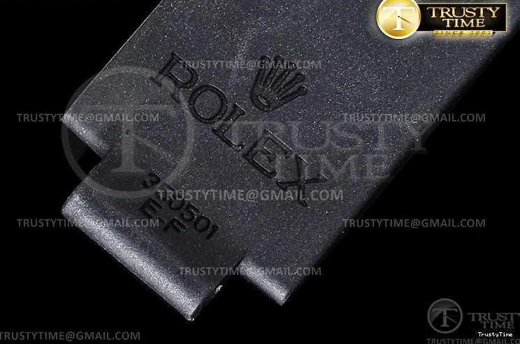 0425 WrinkleFree ROLYM182 – YachtMaster 40mm 1078